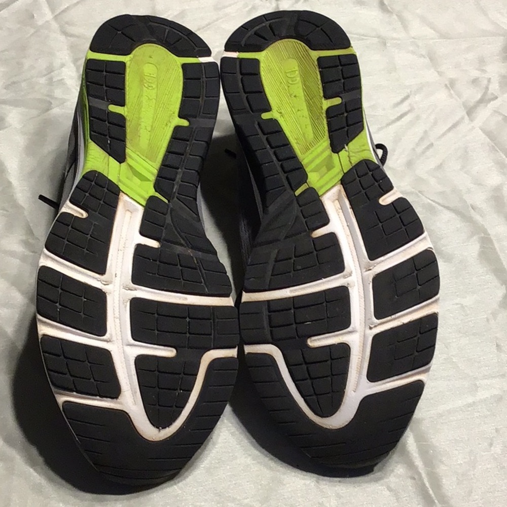 ASICS GT-1000 7 Running Shoes - Picture 10 of 10